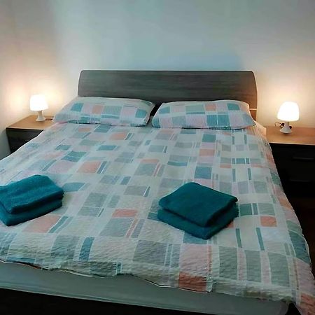 Gorizia Central Luxe Apartment 6 Posti Letto Bagian luar foto