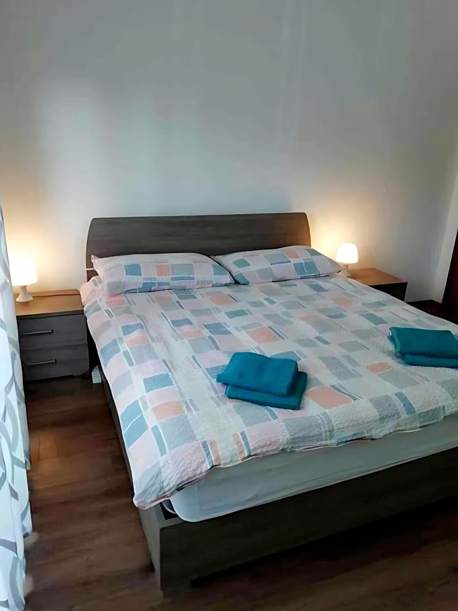 Gorizia Central Luxe Apartment 6 Posti Letto Bagian luar foto